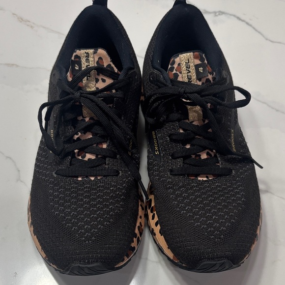 Brooks Women's Black Running Shoe with Leopard-Print Tan Midsole - Picture 3 of 12